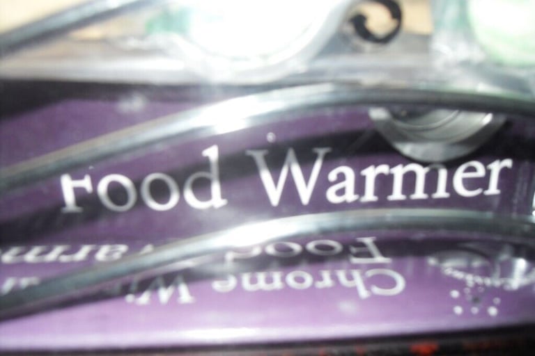 Brand New, Still in Box Food Warmer - Just £10