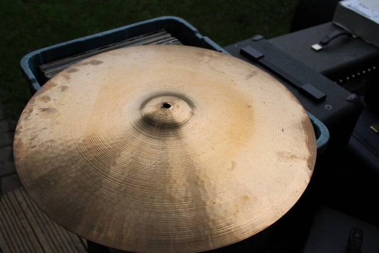 image for Paiste 2002 20 inch Ride cymbal - '77 - Vintage -2103g - Classic Ride cymbal