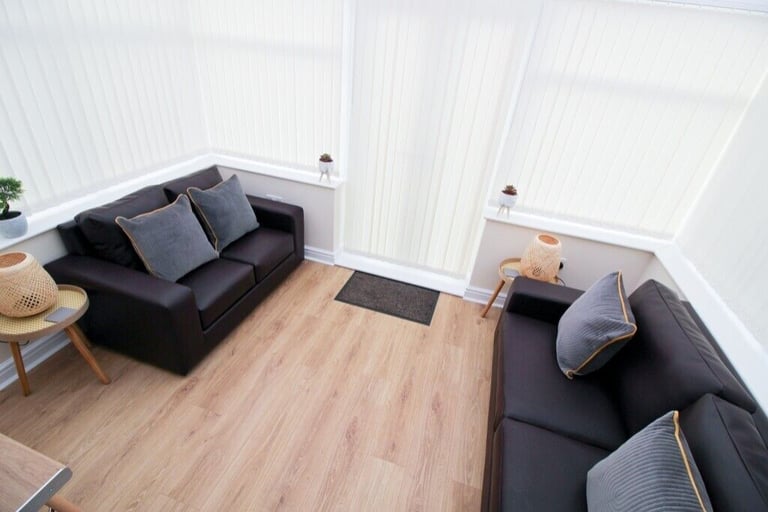 Stunning Double En-Suite Rooms in Woodlands!!