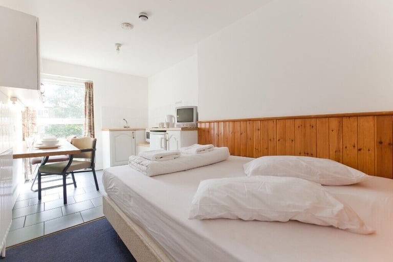 Studio Swiss Cottage for Long Lets £1100 PCM All bills included 
