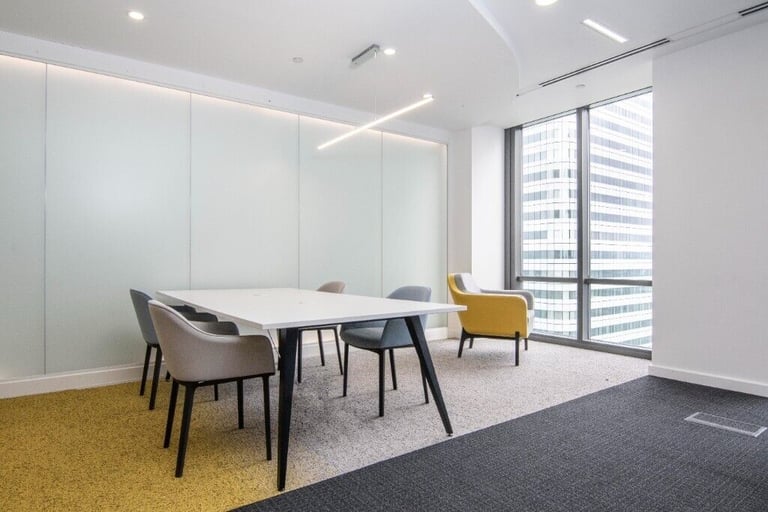 London – E14 5AA, Private office space for 2 people in Signature 37th Floor Canary Wharf