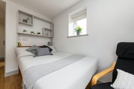 STUDENT ROOMS TO RENT IN PORTSMOUTH. PREMIUM PLUS STUDIO WITH DOUBLE BED, PRIVATE BATHROOM, KITCHEN