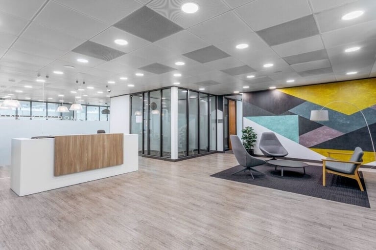 London - W2 6BD, 1 Desk serviced office to rent at Paddington Sheldon Square