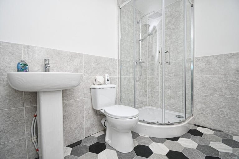 Superb 4 bed HMO in Stoke Immaculate Throughout Perfect For Students Net Returns 33.28% PA