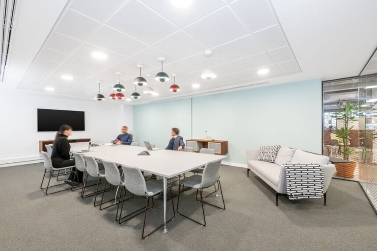Manchester - M1 5AN, Modern furnished Co-working office space at Spaces Peter House