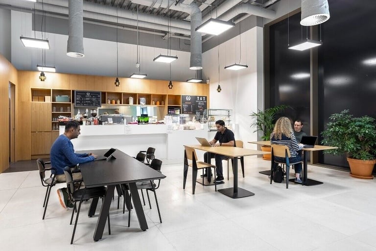 Milton Keynes - MK9 1FH, Modern Co-working space available at Spaces Avebury Boulevard