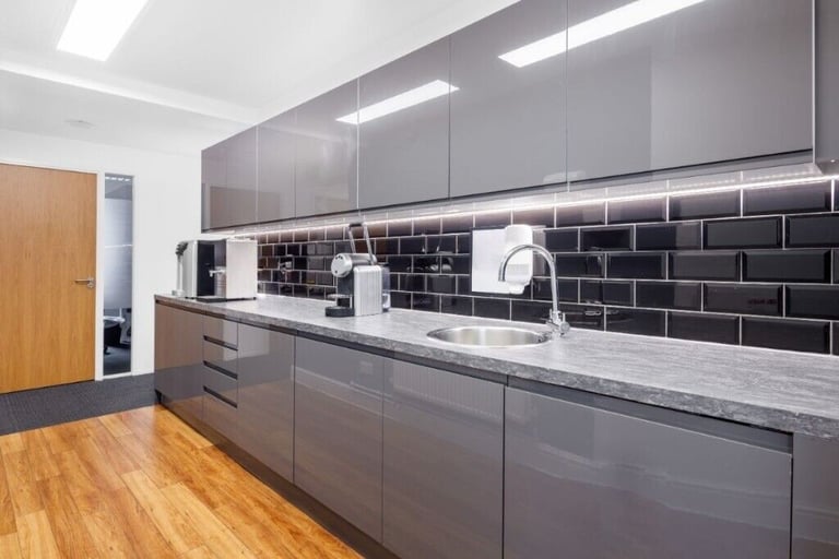 London - W1W 6AB, Open Plan serviced office to rent at Bentinck House