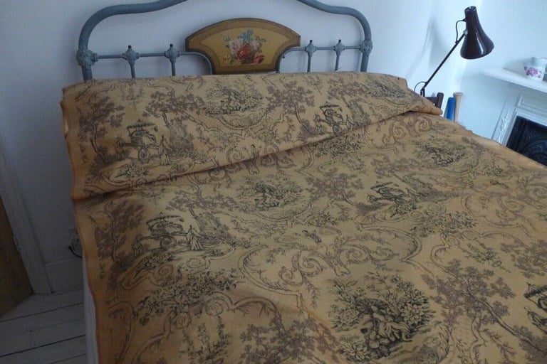 image for Length of VINTAGE SILK material 5+ metres x 140 cm wide. Chinese design.