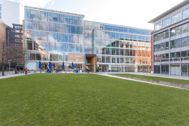 Reading - RG1 3EU, 2 Desk serviced office to rent at Davidson House