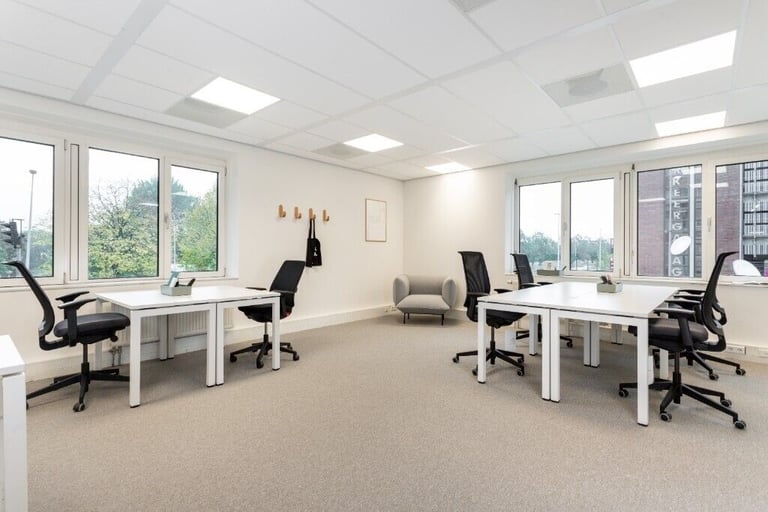 Birmingham - B3 3HN, 5 Desk private office available at Spaces Crossway
