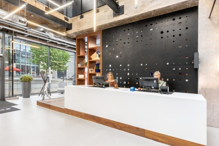 Manchester - M1 5AN, Flexible co-working space available at Spaces Peter House