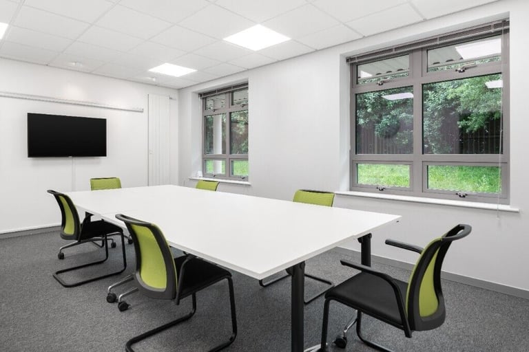 Swindon - SN5 7EX, Flexible coworking memberships at Rivermead Drive