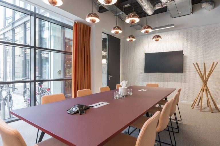Edinburgh - EH3 9QA, 4 Desk private office available at Spaces Lochrin Square