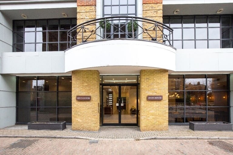 Kensington - W14 8TS, Tailor-made dream offices for 4 people at Spaces Avon House