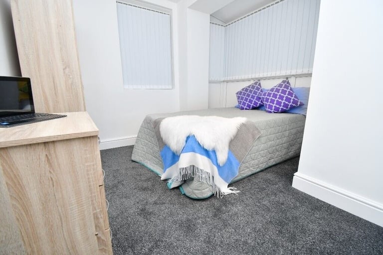 Superb 4 bed HMO in Stoke Immaculate Throughout Perfect For Students Net Returns 16.18% PA