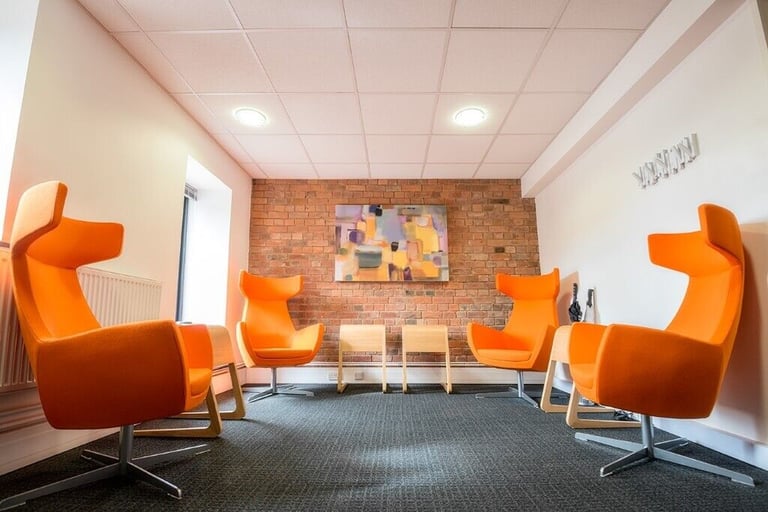 Gloucester - GL1 2EP, Furnished private office space for 5 desk at North Warehouse 