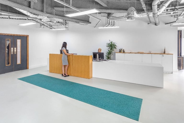 Glasgow - G2 4JR, Flexible workspace memberships in Spaces Charing Cross