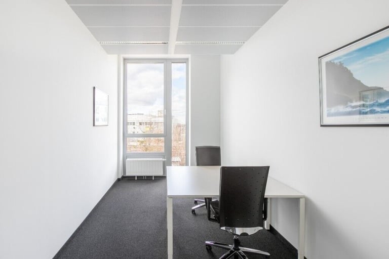 Gateshead - NE11 0NQ,  2 Desk serviced office to rent at Regus Team Valley