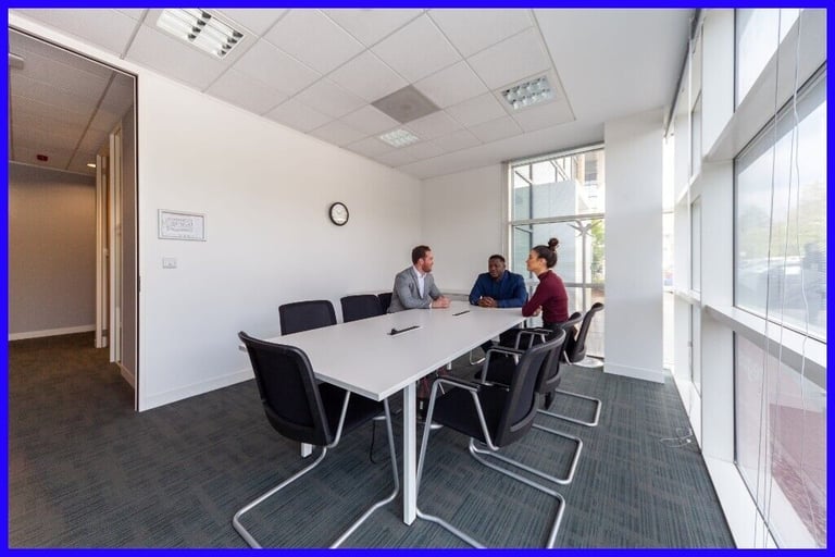 Welwyn Garden City - AL7 1TW, 10 Desk serviced office to rent at Falcon Gate
