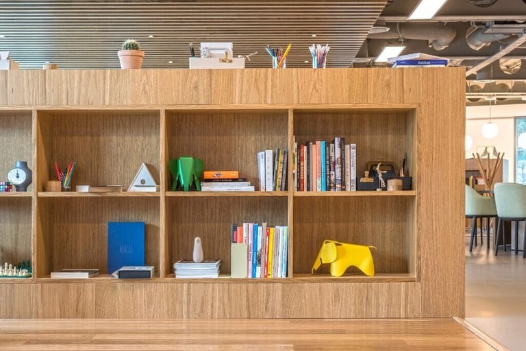Sheffield - S1 2BJ, Modern furnished Co-working office space at Spaces Acero 
