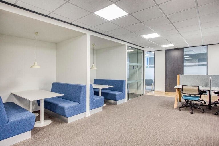 Liverpool - L2 1TS, Furnished private office space for up to 4 desks at Merchants Court