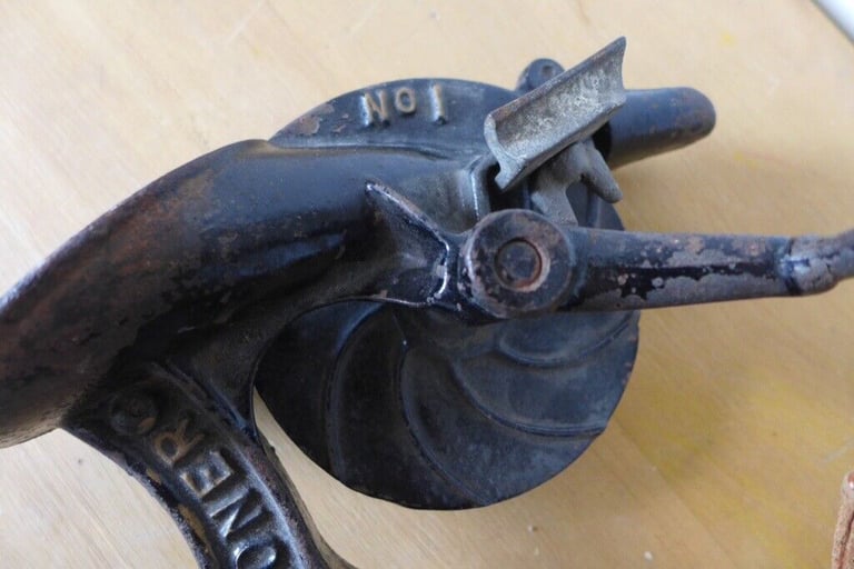 Kitchenalia / Collector’s item: Antique / Vintage Cherry Stoner / Pitter. Made in the USA. RARE!