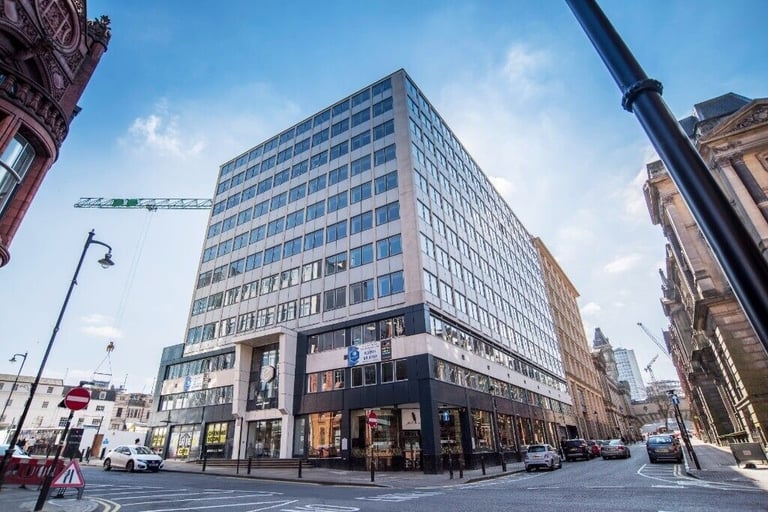 Birmingham - B3 3AS, Modern customizable office available to rent at Edmund House 