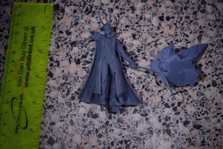 Loki 3D printed resin model second, arm failed to print.... :-(