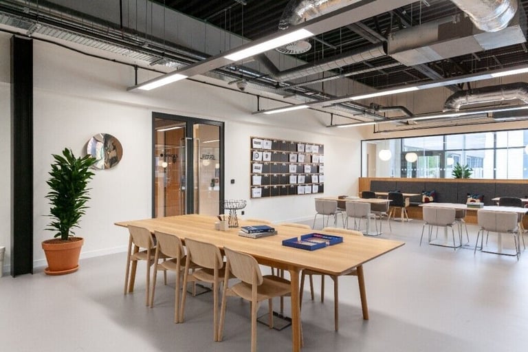Hemel Hempstead - HP2 7TG, 4ws serviced office to rent at Spaces The Maylands