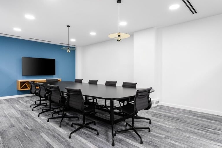 London - W1J 6BD, 2 Desk private office available at Berkeley Square House