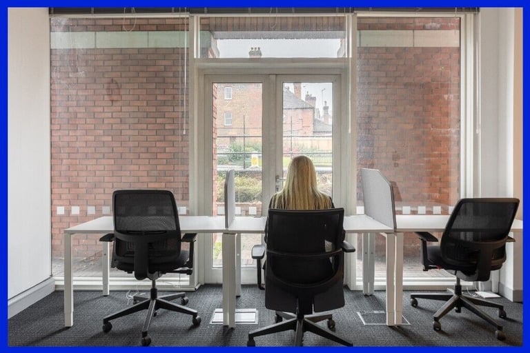 Guildford - GU2 4RG, 3 Desk private office available at Farnham Road