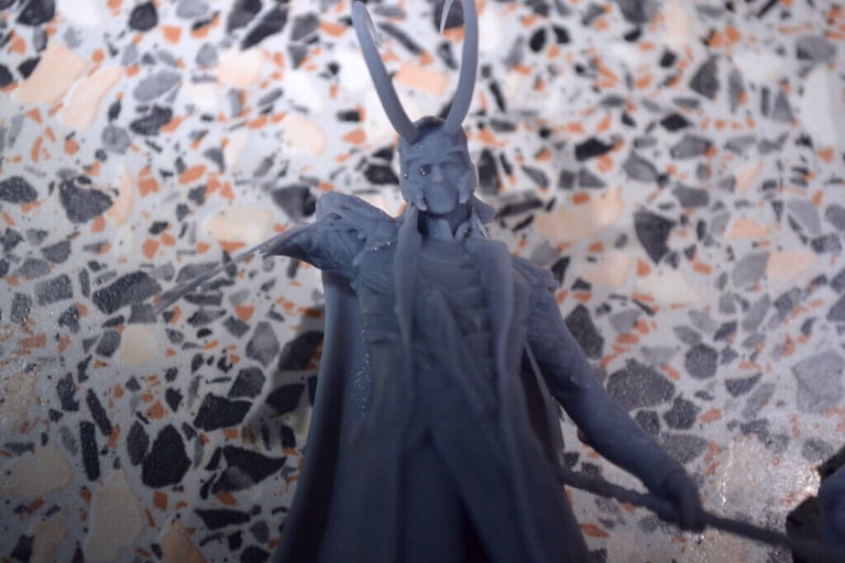 Loki 3D printed resin model second, arm failed to print.... :-(
