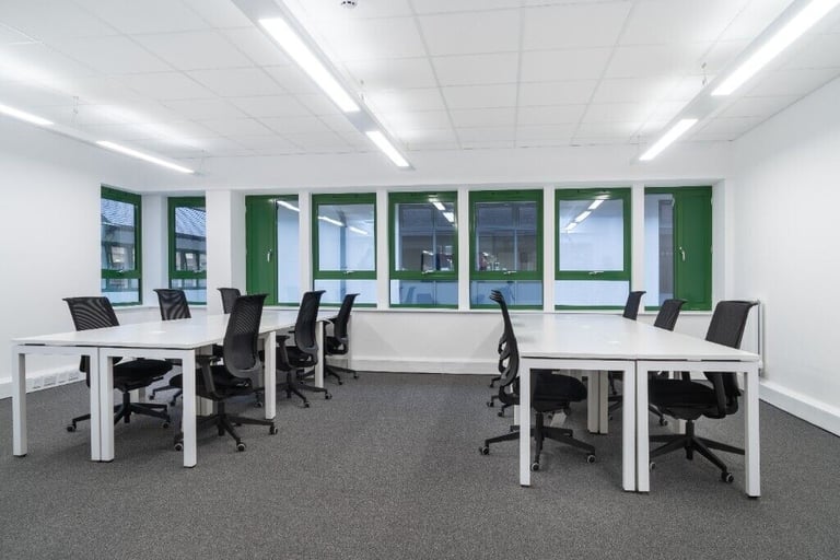 Crowborough - TN6 1DH, 15ws serviced office to rent at Pine Grove