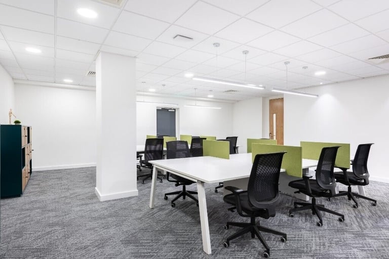 Manchester - M1 4DZ, Fantastic Day Office at Regus St James Tower