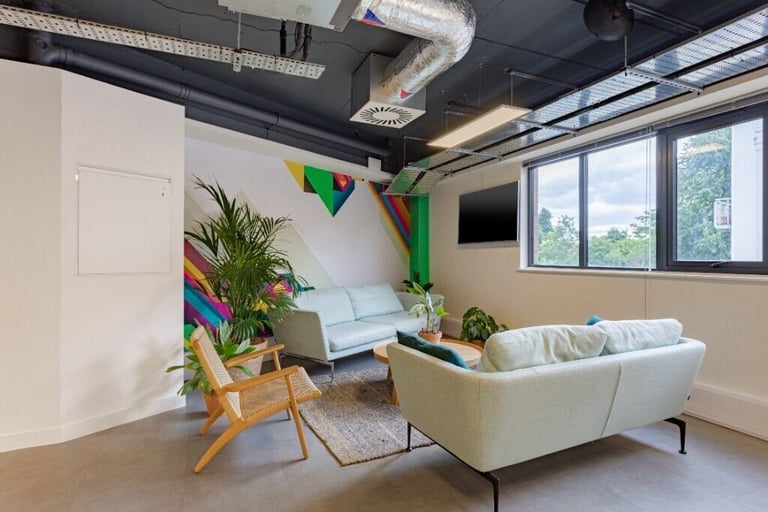 Teddington - TW11 0JR, Open plan office space for 10 people at Spaces Teddington
