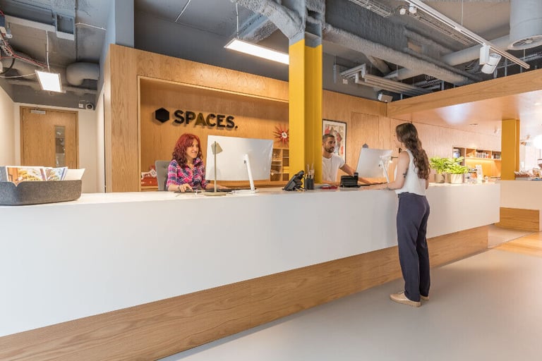 London - W68JA, Walk in and get to work in professional workspace in Spaces Hammersmith The Foundry