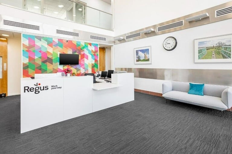 Swindon - SN5 6QR, Open plan office space for 15 people at Windmill Hill Business Park 