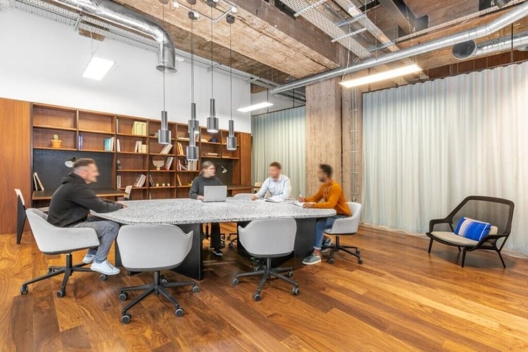 Manchester - M1 5AN, Modern furnished Co-working office space at Spaces Peter House