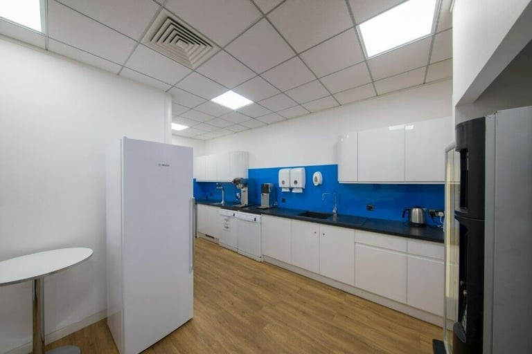 Swindon - SN5 6QR, Open plan office space for 15 people at Windmill Hill Business Park 