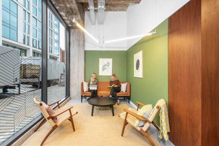 Manchester - M1 5AN, Serviced office to rent for 2 desk at Peter House