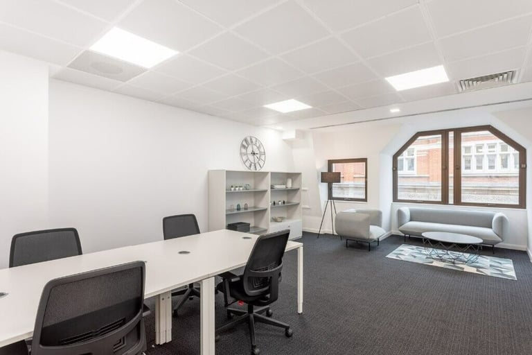 London - EC4Y 0AB, Your Open plan office 15 desk to rent at Blackfriars