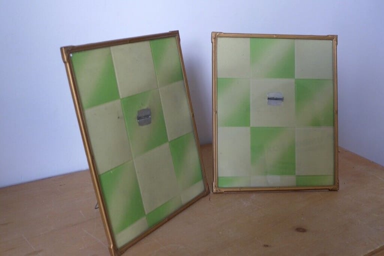image for Matching Pair of Art Deco Vintage 1920s/1930s Metal Stand-Up Picture Photo Frames. £40 for the pair