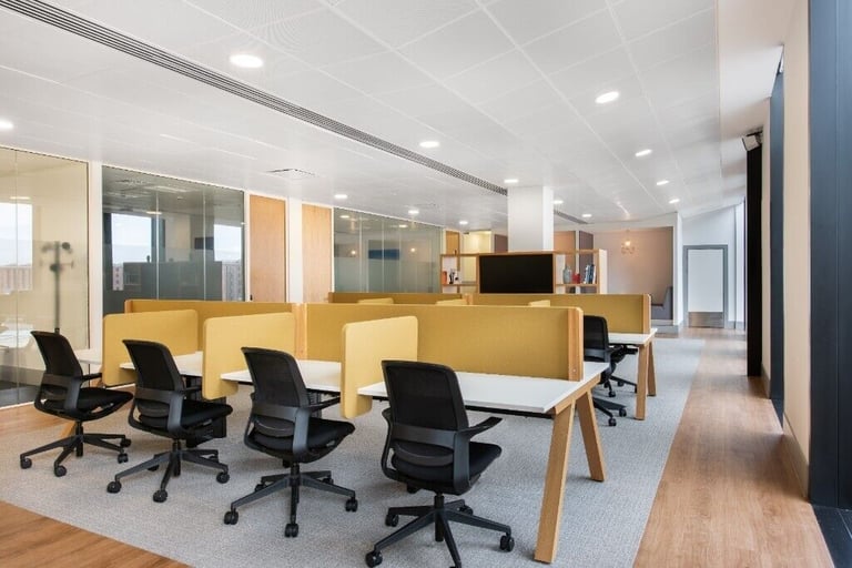 Liverpool - L3 1BP, Flexible Day Office for Rent at 1 Mann Island