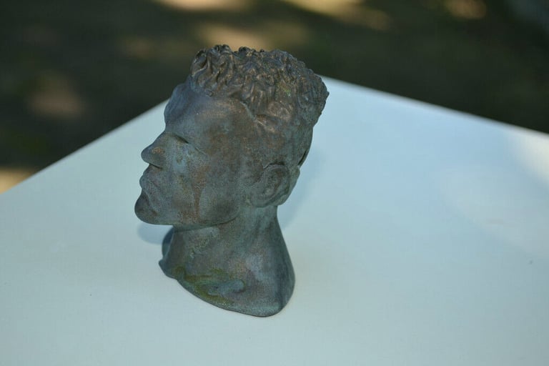Terminator T-800 Arnie faux bronze statue/ sculpture