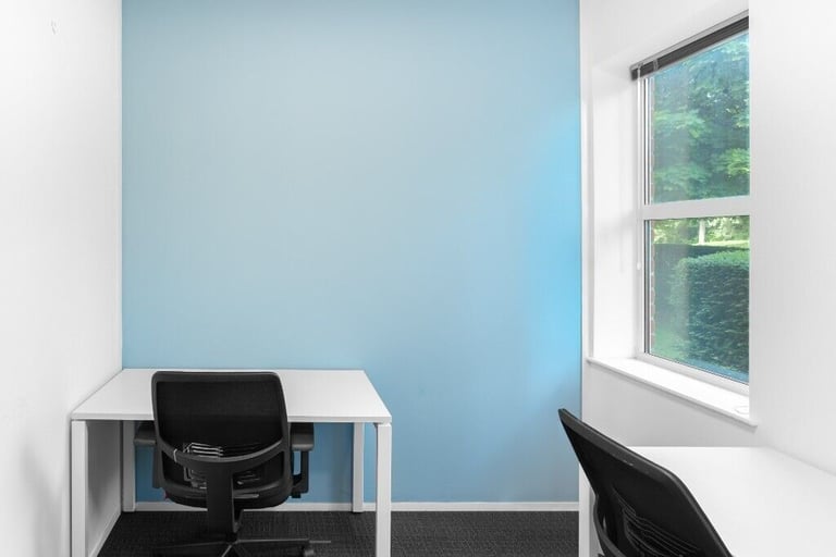 Luton LU1 3PE, Flexible Day Office for Rent at 960 Capability Green