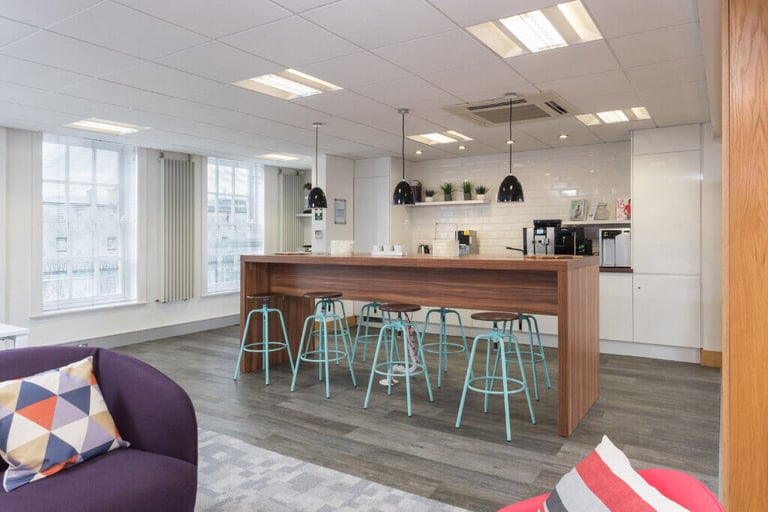 Belfast - BT1 1LU, All-inclusive access to coworking space at Arnott House