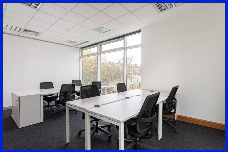 Guildford - GU2 4RG, Open plan office space for 15 people at Farnham Road