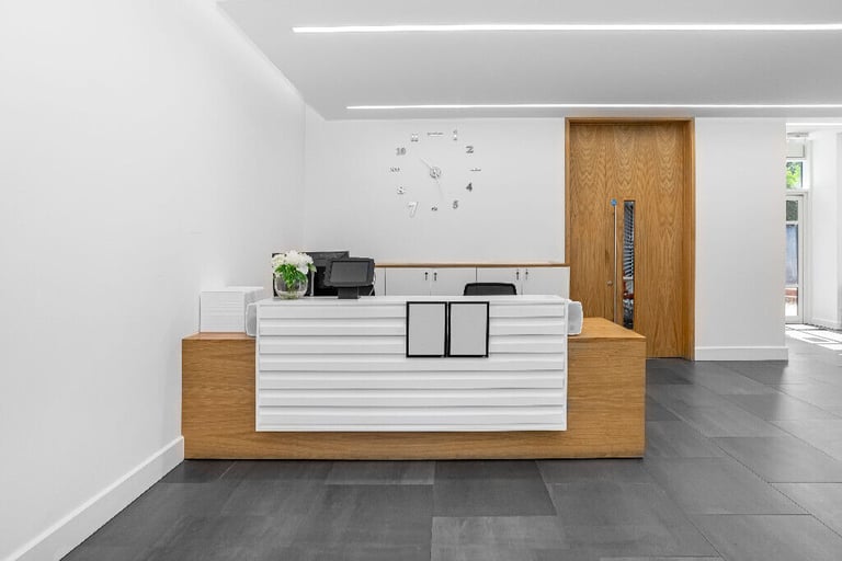 Staines - TW18 3BA, Coworking space in Regus Rourke House