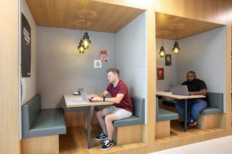 Milton Keynes - MK9 1FH, 4 Desk serviced office to rent at Spaces Avebury Boulevard