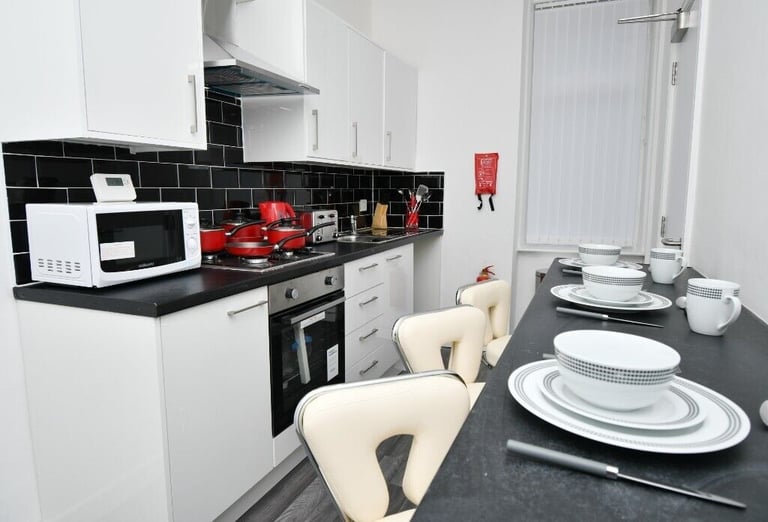 HIGH SPEC 5 BED 5 BATH HMO FOR SALE BARROW-IN-FURNESS